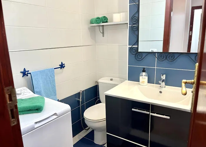 Apartment Vera Mar 9c - Primera Linea Con Parking Los Cristianos (Tenerife)